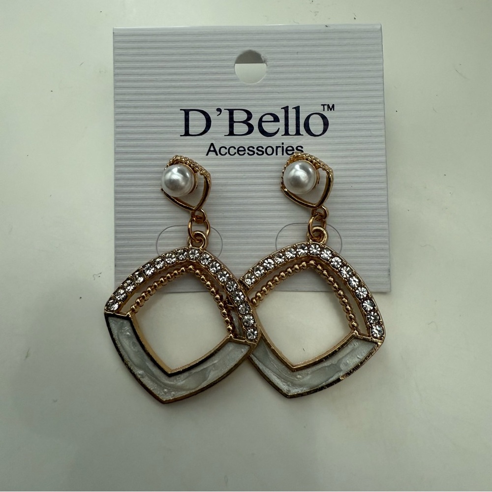 Gold and White Pearl Drop Earrings